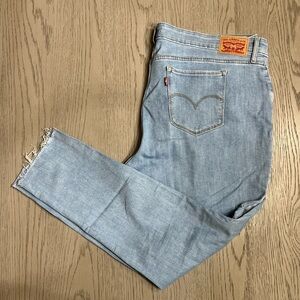 Levi's 711 Skinny Jeans